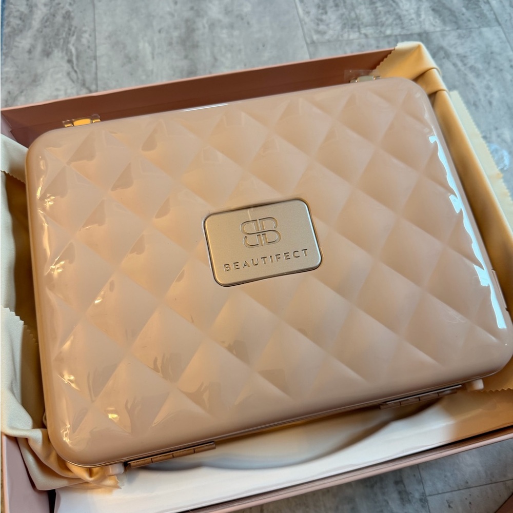 Beautifect Pink Quilted Cosmetic Storage Case